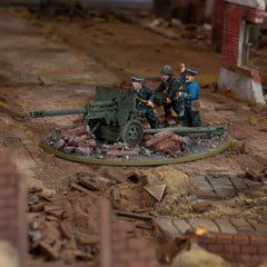 ZiS-3 DIvisional Gun with Soviet Naval Brigade Crew